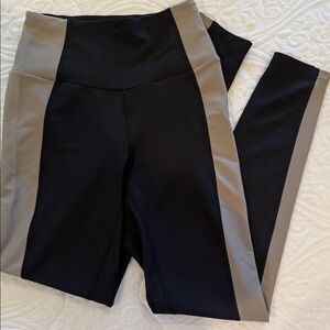 Abercrombie & Fitch Black and Taupe Leggings